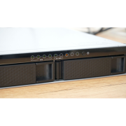 QNAP TurboNAS TS-435XeU 4Gb Ram 4xYuvalı RACK NAS