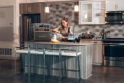 Bluetti AC240P Taşınabilir Güç Kaynağı │ 1843 Wh Kapasite - 2400W İnverter Çıkışı